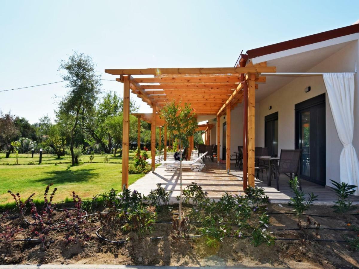 Notos Resort - Tristinika Sithonia Toroni Eksteriør billede